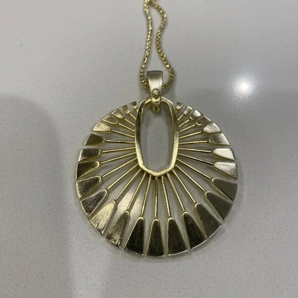 Kendra Scott Deanne Long Sunburst Necklace NWT - Picture 2 of 10